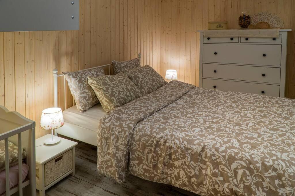 Provensalsky Rodinny Apartman Mandolina Bajmóc Kültér fotó