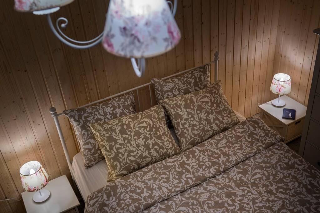 Provensalsky Rodinny Apartman Mandolina Bajmóc Kültér fotó